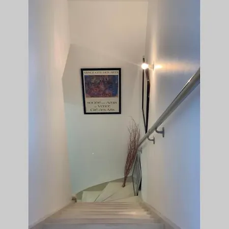 Independant Dans Maison Neuve Διαμέρισμα *